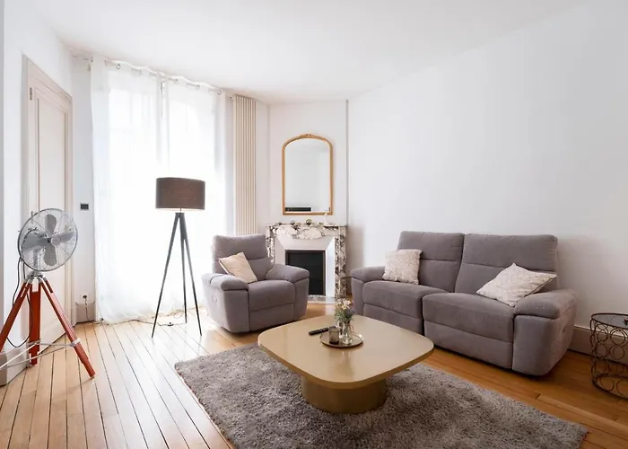 Lägenhet Luxe Poincare